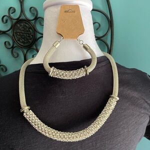EUC Vintage Silver Tone Mesh/Rhinestone Rope Necklace & Bracelet Set